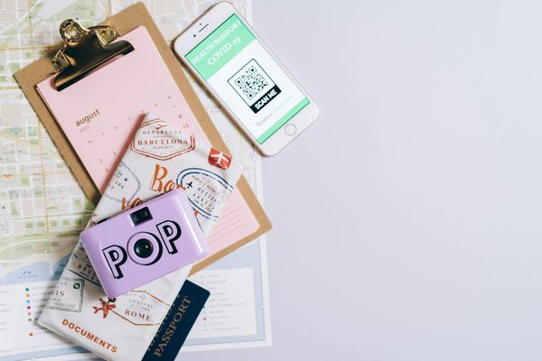 Quels sont les meilleurs itinéraires pour une randonnée dans les montagnes de la Sierra Nevada en Espagne?